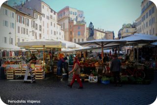 Campo dei Fiori, Roma, Italia